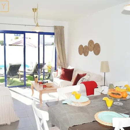 Gabriela פלאיה בלנקה